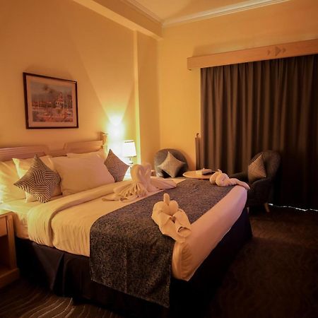 Green House Hotel Suites & Apartment Dubai Dış mekan fotoğraf